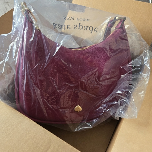 Kate Spade Purse - Picture 7 of 10